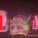 Robert Williams Accende Il Palco Dello Stadio Nereo Rocco Con Il Britpop Tour 2025 A Trieste