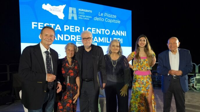Roberto Andc3B2 Premiato Ad Agrig