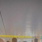 Ronda Anti-Degrado A Piedi Alla Stazione Centrale Di Bologna Con Magliette Nere E Scritta Controversa