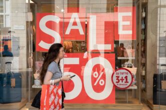 Saldi Estivi 2025 In Italia3A P