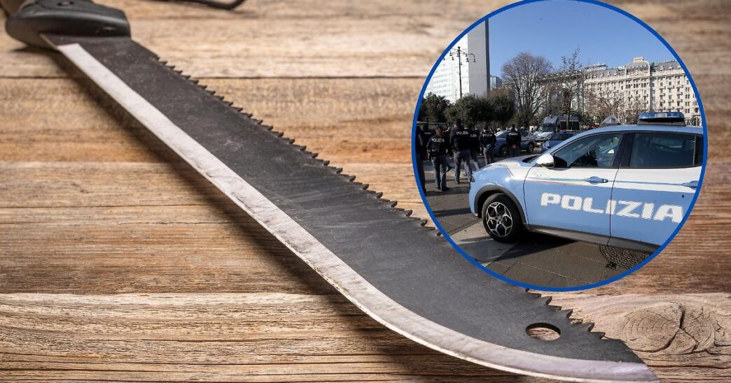 Scoperto Un Machete Di Mezzo M