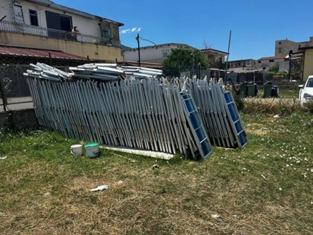 Sequestrati 150 Lettini E Sanz