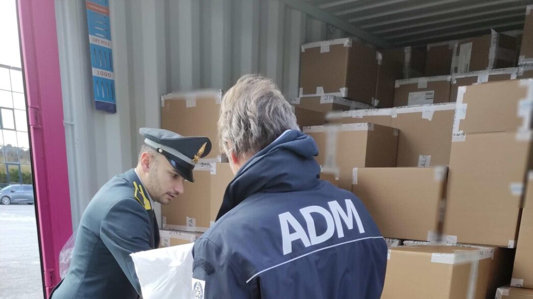 Sequestrati Oltre 620 Mila Acc
