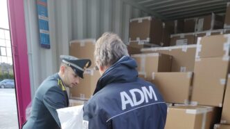 Sequestrati Oltre 620 Mila Acc