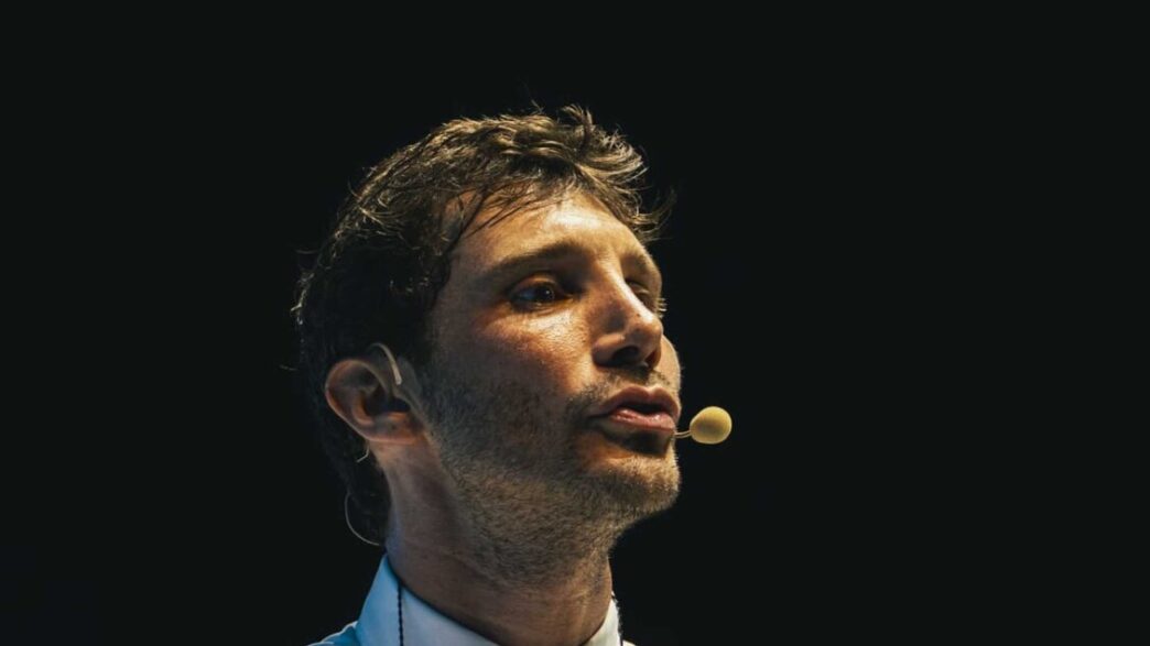 Stefan De Martino Apre Il Suo