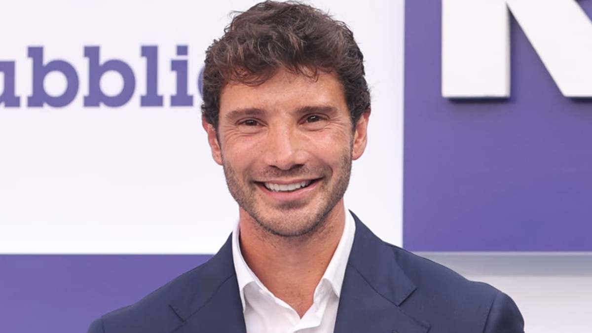 Stefano De Martino Smentisce R