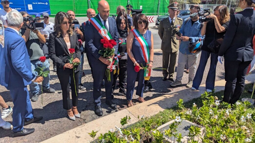 Strage Ferroviaria Tra Andria