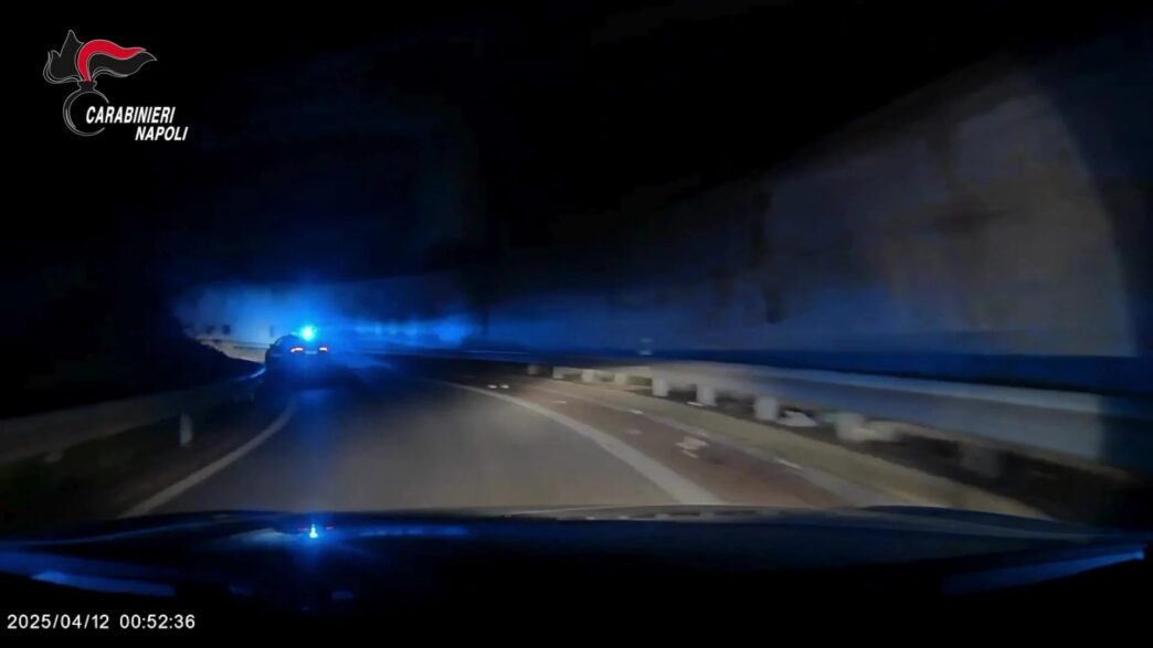 Tentano Il Furto Di Une28099Auto A