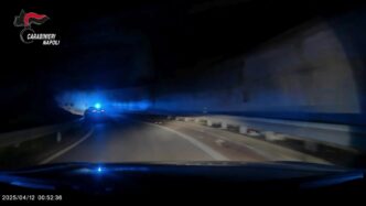 Tentano Il Furto Di Une28099Auto A