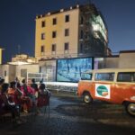 Torna A Firenze Il Cinema Tascabile Con Il Furgoncino Volkswagen Bulli E Proiezioni Sotto Le Stelle