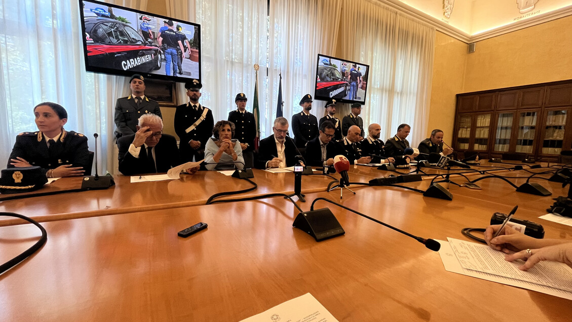 Traffico E Spaccio Di Drogue A