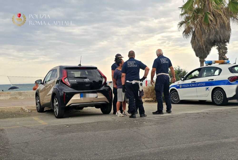 Tre Persone Fermate A Roma Per