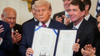 Trump Definisce Il Genius Act