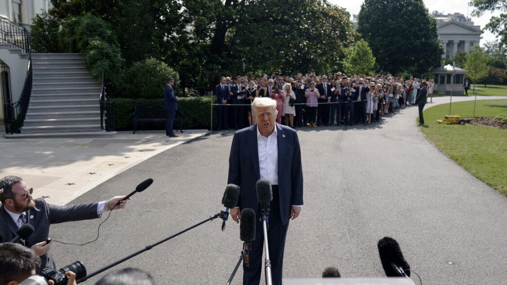 Trump Valuta Nuovi Fondi Per L