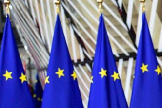 Ue E Stati Uniti3A Trattative D