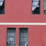 Un Detenuto Minorenne Evade Dal Carcere Beccaria Di Milano Scavalcando Le Inferriate Di Sicurezza
