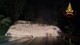 Una Frana Blocca La Statale 51