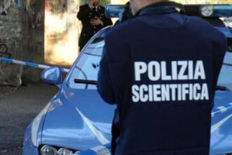 Una Guardia Giurata Di Pisa Co