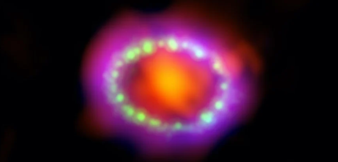 Una Supernova A 65 Anni Luce P