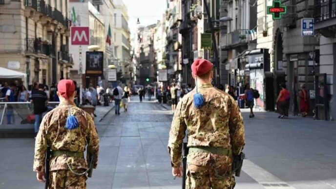Uomo Polacco Arrestato A Napol