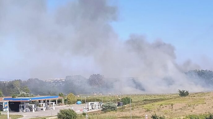 Vasto Incendio Tra Fiumicino E