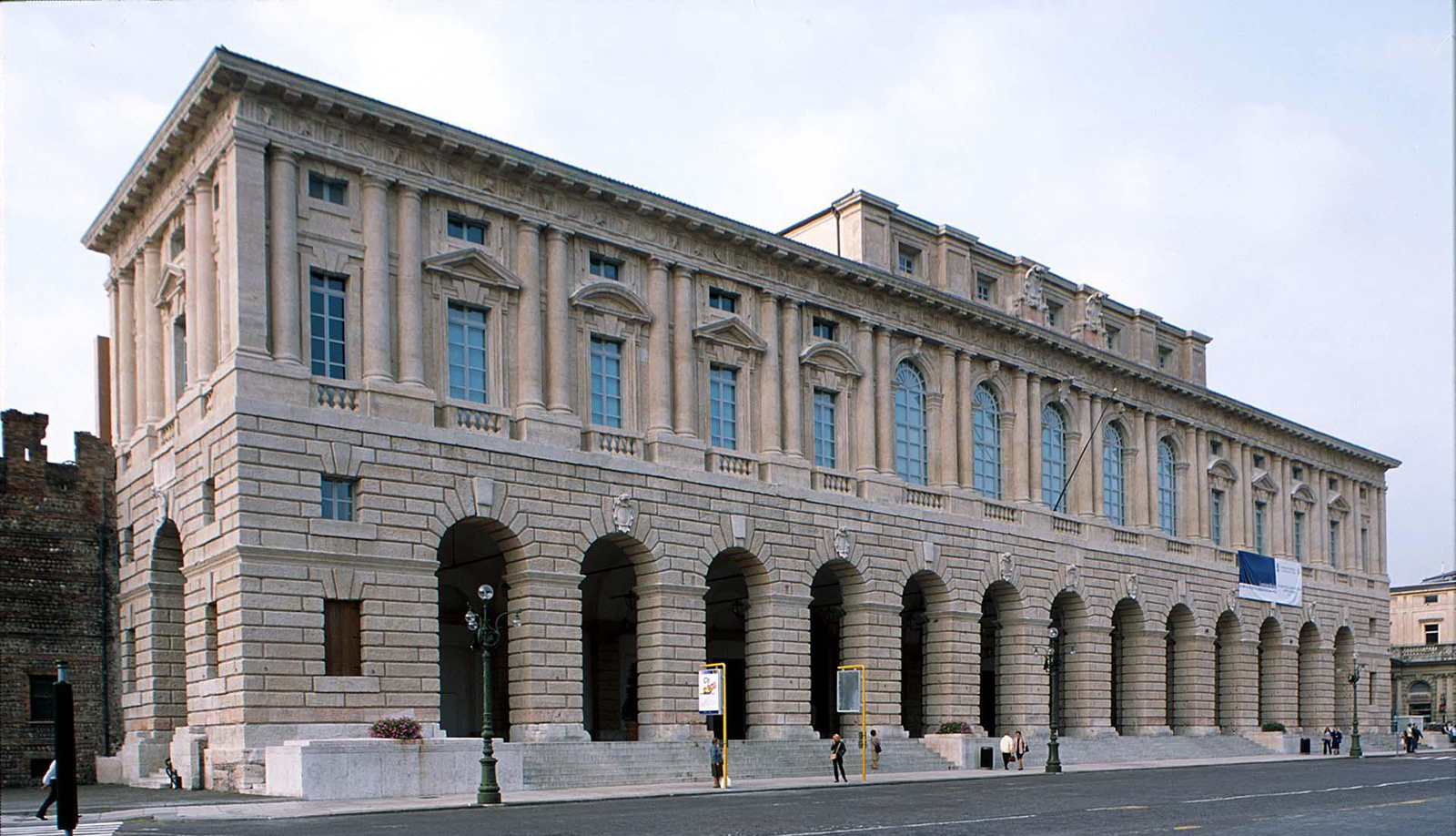 Verona Tra Turismo Congressual