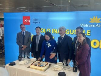 Vietnam Airlines Inaugura Il C