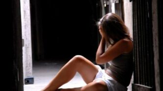 Violenza Su Una Ragazza Americ