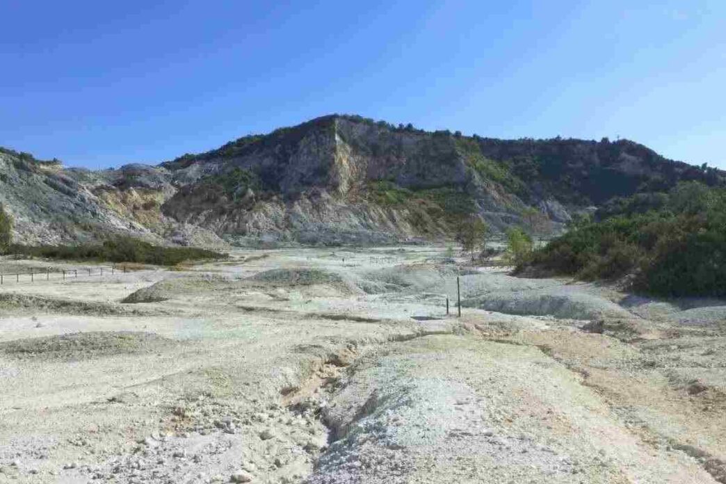 Campi Flegrei, Le 3 Minacce Che Spaventano Gli Esperti, I Dettagli