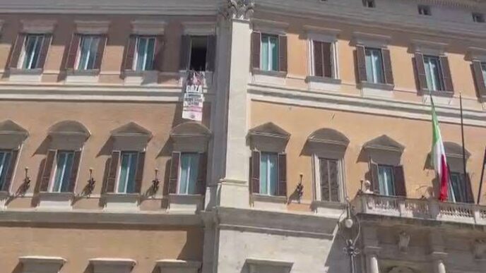 Flash Mob Dei Parlamentari Di