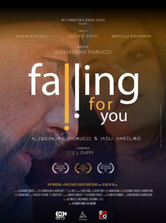Il Cortometraggio Falling For