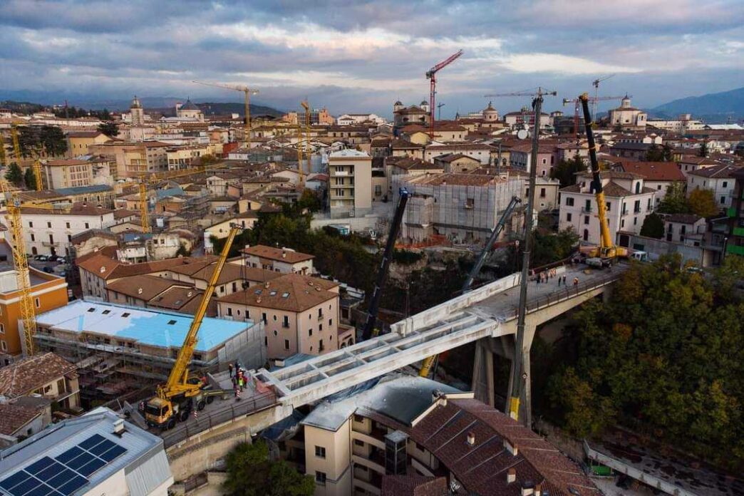 Le28099Aquila Si Prepara Ad Accogli