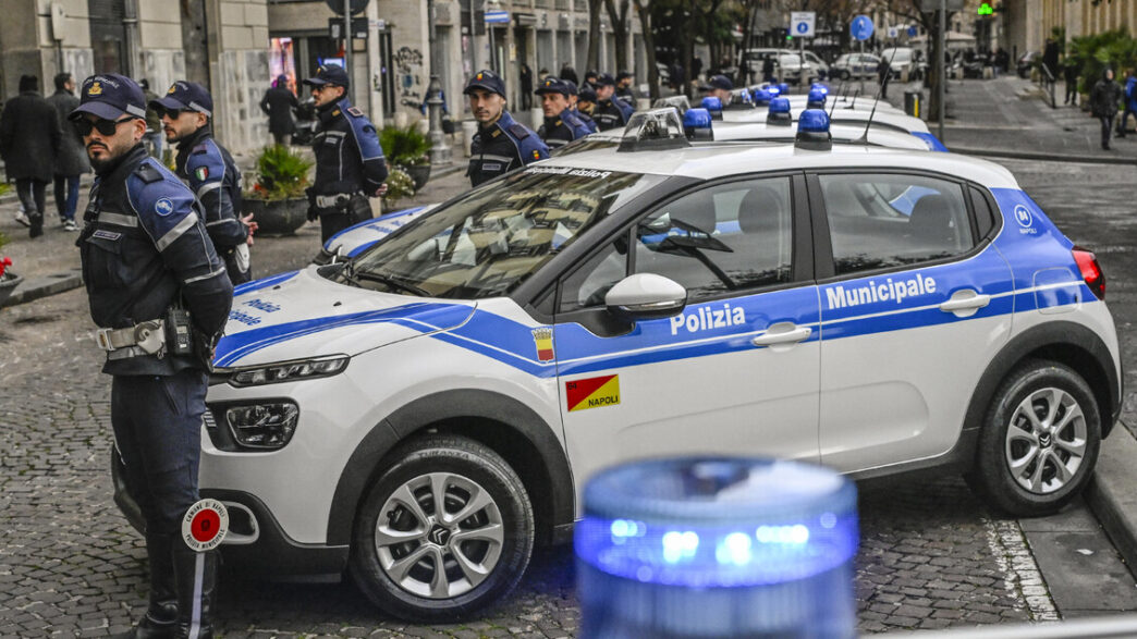Sequestro A Napoli Di Una Pizz
