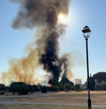 Una Forte Esplosione Scuote Ro