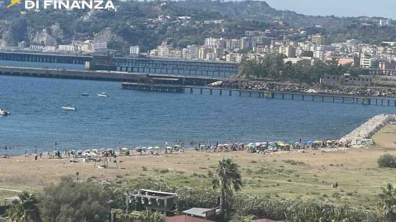 A Napoli Sequestrato Un Lido A
