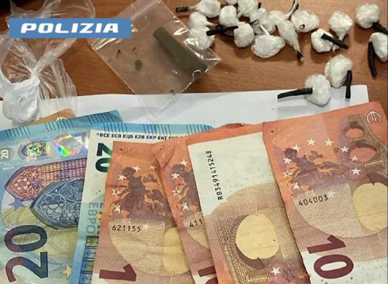 Afragola2C Pusher Arrestato Con