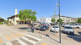 Aggressione Fuori Da Un Incont