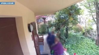 Arrestati Due Italiani A Bolog