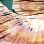 Arrestato A Ercolano Con Droga In Auto E In Casa, Sequestrati Contanti Per Oltre 15Mila Euro