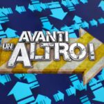 Avanti un altro torna su Canale 5 con una nuova stagione ricca di personaggi storici e temi soprannaturali