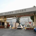 Bimbo Di 2 Anni Cade Da Un’auto In Corsa A Canepina: È Grave, Indagini In Corso