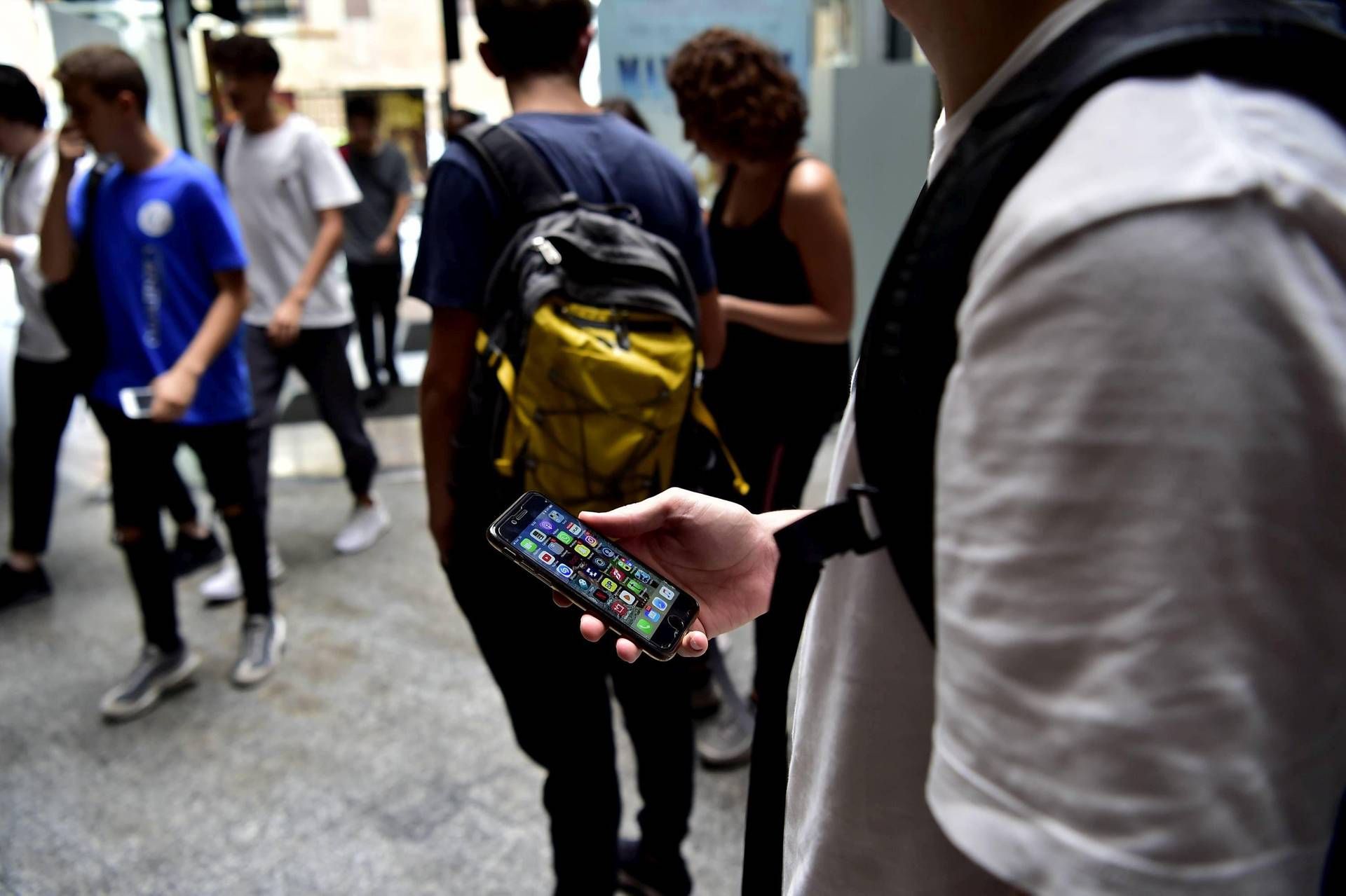 Cellulari In Classe2C Italiani