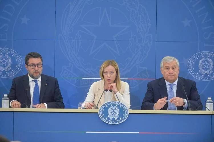 Centrodestra In Difficoltc3A0 Per