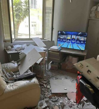 Crollo Del Controsoffitto Nell