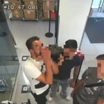 Due arresti per furto e uso indebito di carta di credito a corso Vittorio Emanuele a Milano