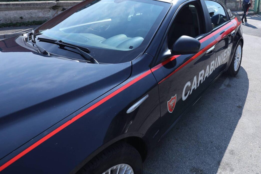Fermo A Poggiridenti Per Omici