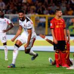 Il Milan ottiene la prima vittoria in Serie A 2025-2026 battendo il Lecce 2-0 con Loftus-cheek e Pulisic