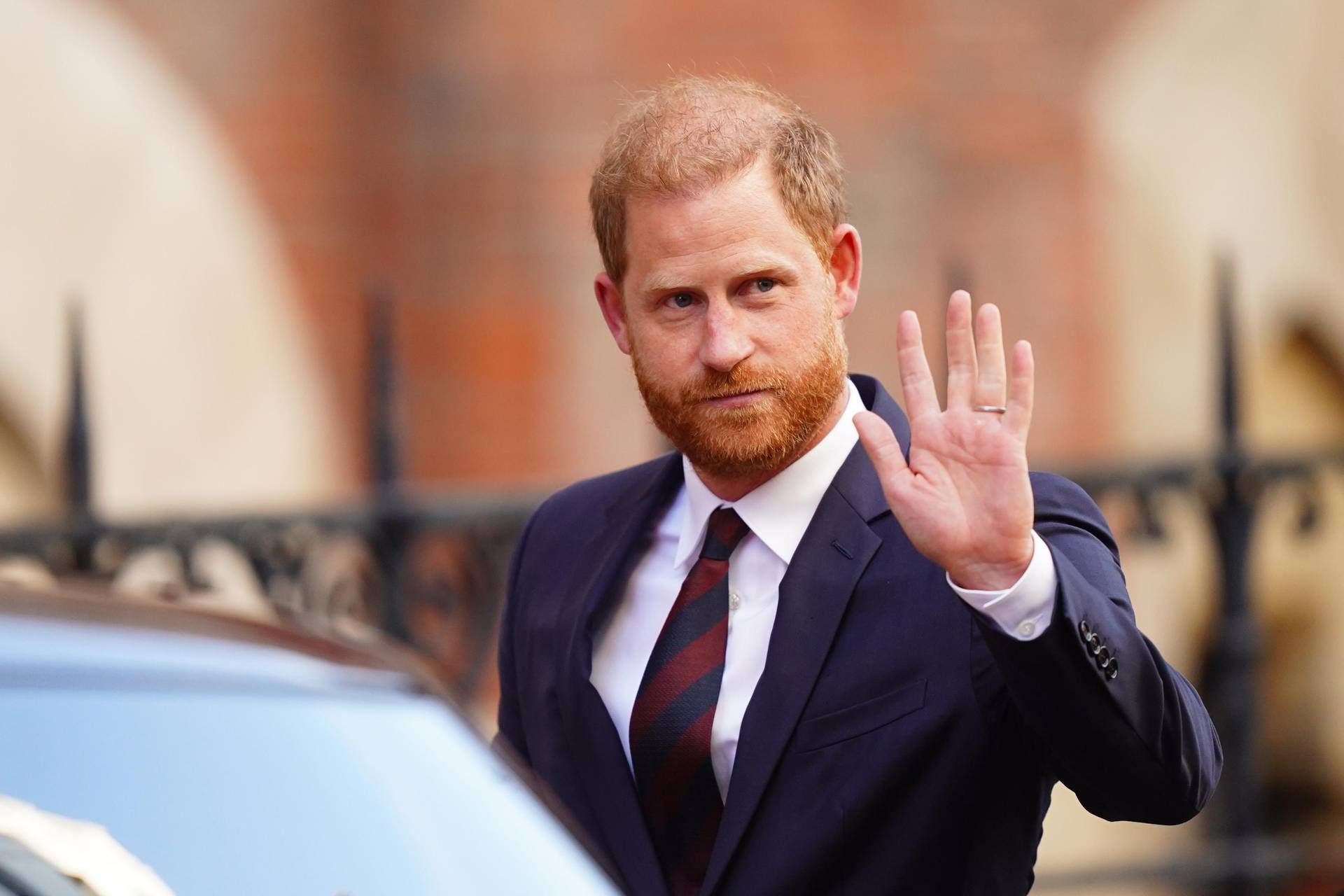 Il Principe Harry Torna A Lond