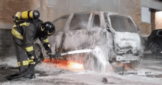 Incendio Improvviso Davanti Al