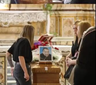 Lutto Per La Morte Di Vincenzo